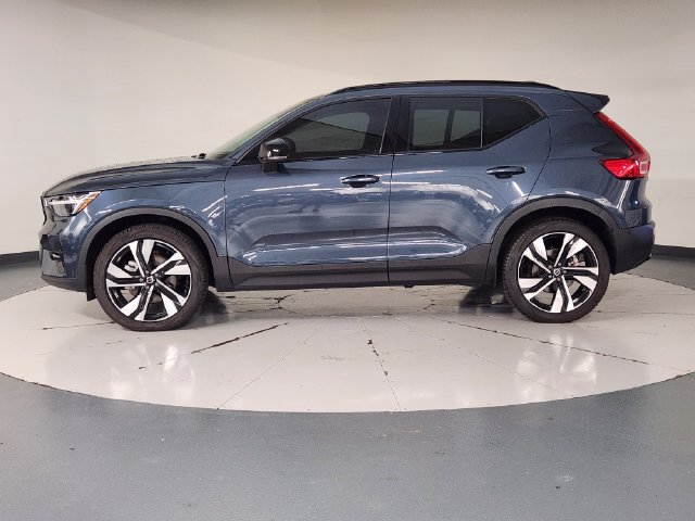 Certified 2026 Volvo XC40 B5 Ultra w/ Protection Package Premier AWD/4WD image 5