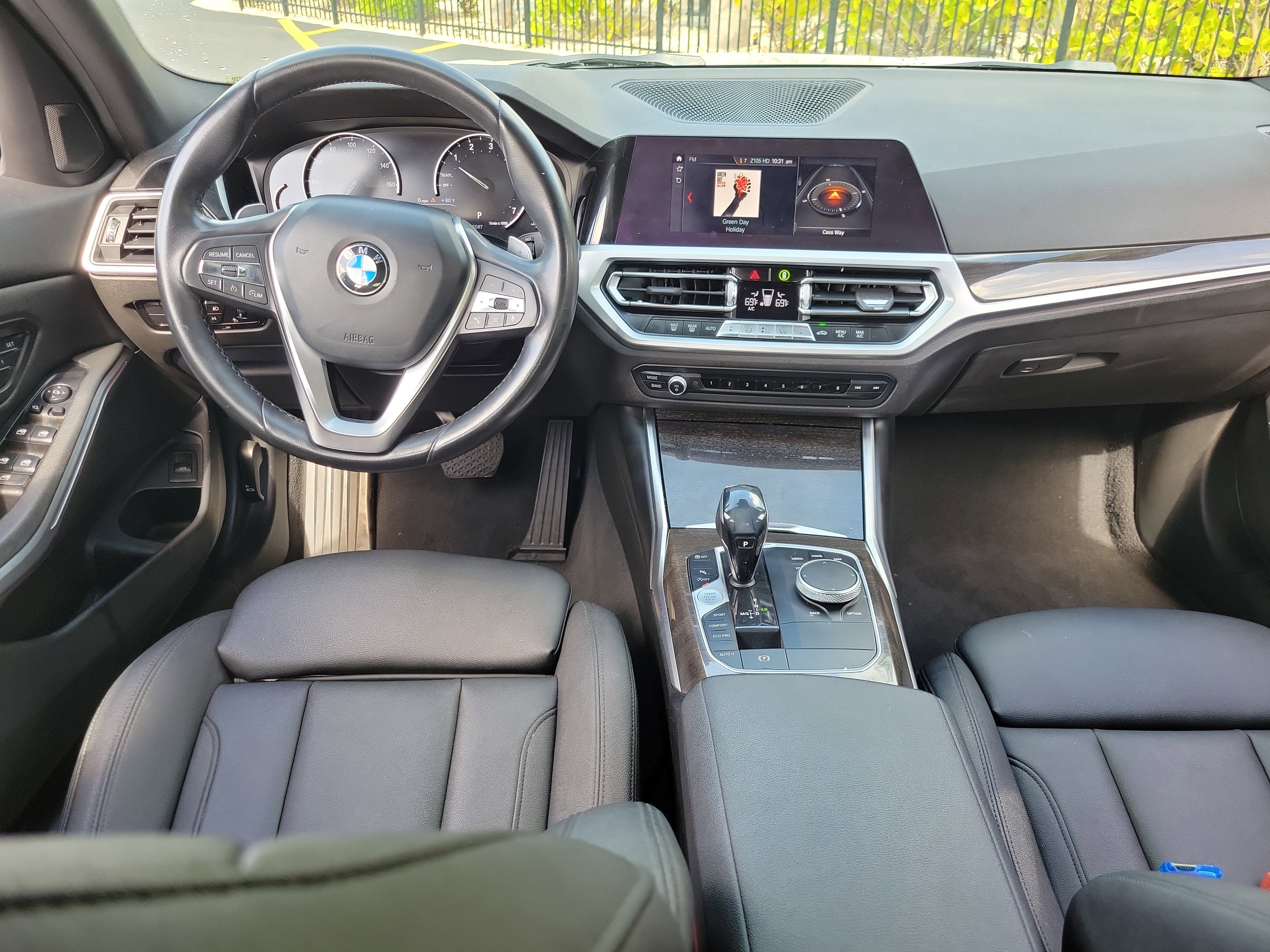 Used 2020 BMW 330i Sedan w/ Driving Assistance Package image 15