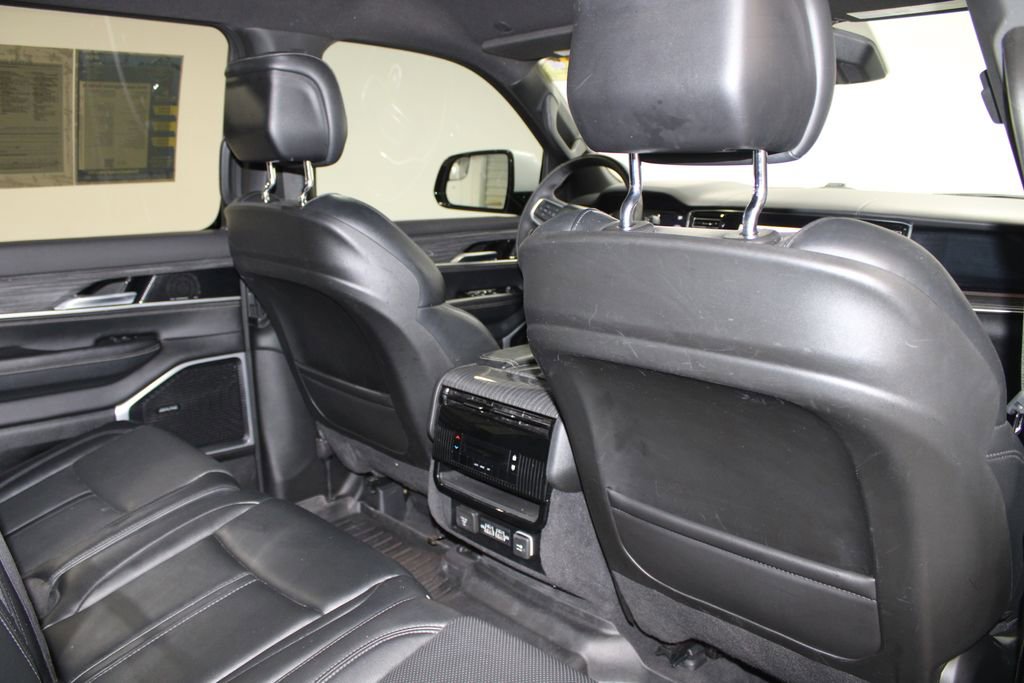 Used 2022 Jeep Wagoneer Series II image 36