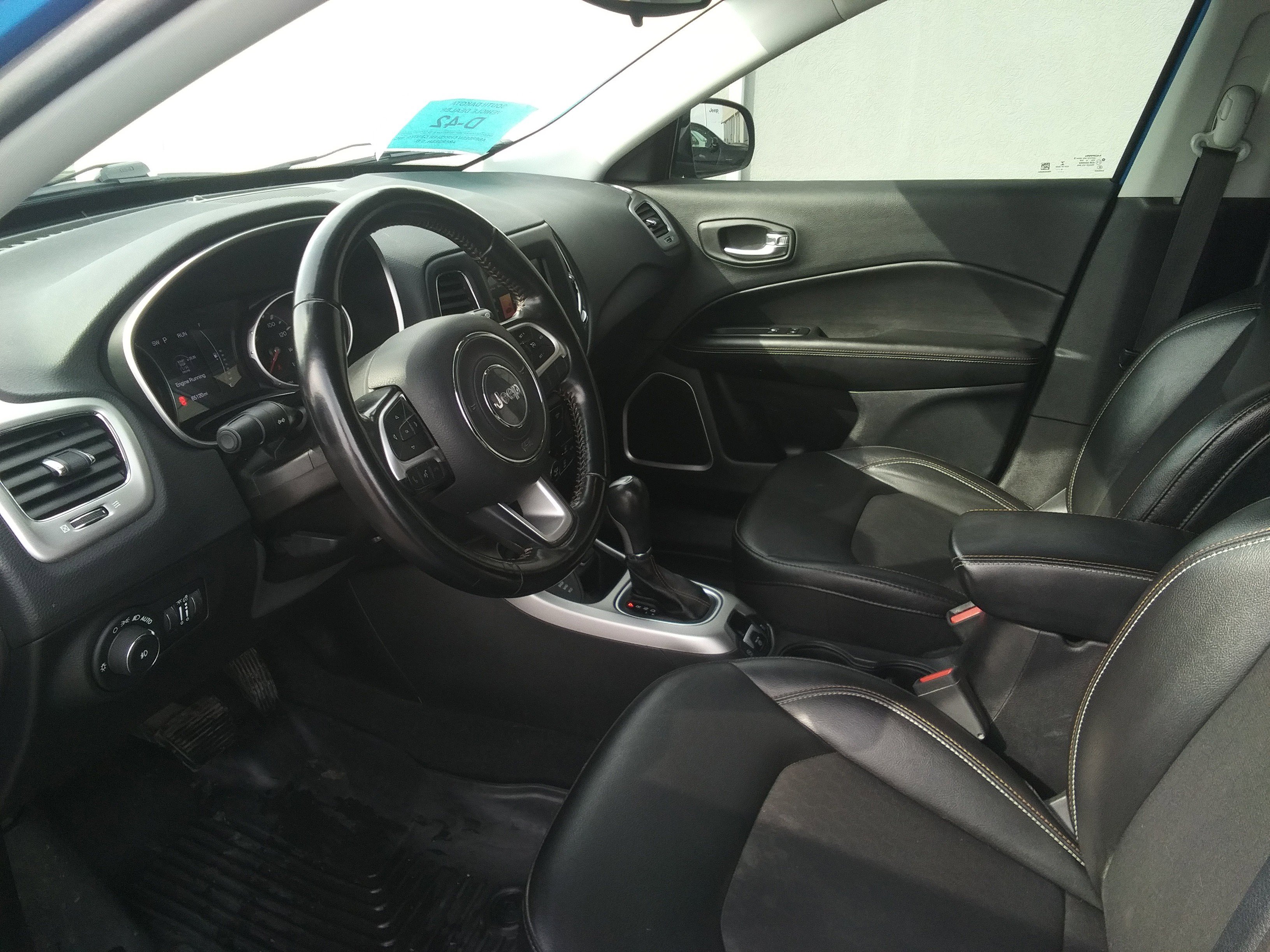 Used 2020 Jeep Compass Latitude image 12