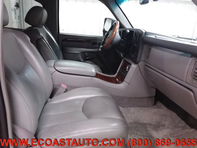 Used 2003 Cadillac Escalade ESV AWD w/ Marketing Vehicle Package image 15