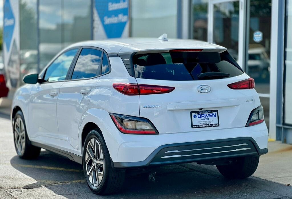 Used 2022 Hyundai Kona SEL w/ Convenience Package FWD image 32