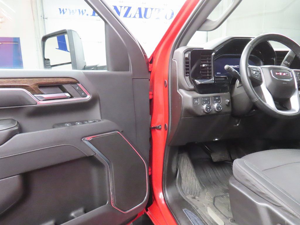 Used 2024 GMC Sierra 2500 SLE image 37