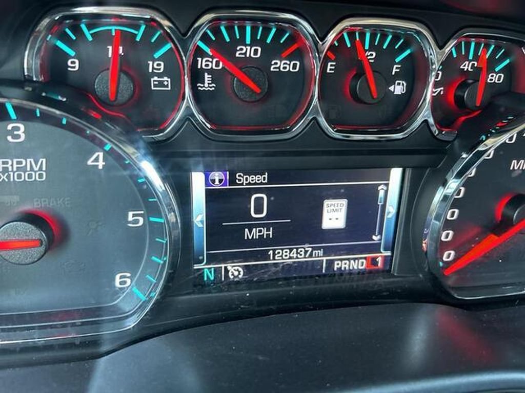 Used 2018 Chevrolet Silverado 1500 LT w/ All Star Edition AWD/4WD image 14