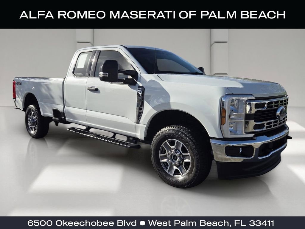 Used 2025 Ford F350 XLT image 1