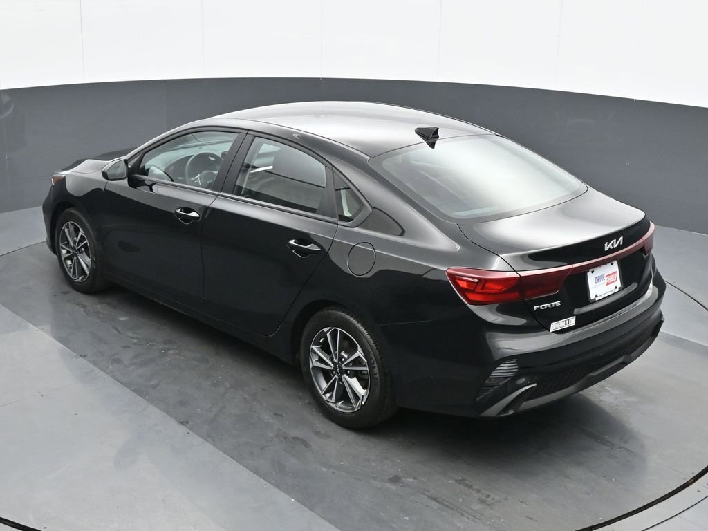 Used 2023 Kia Forte LXS image 19