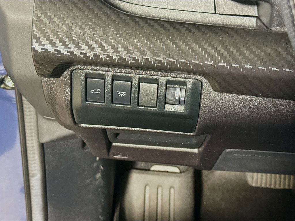 Used 2024 Subaru Ascent Premium w/ Convenience Package AWD/4WD image 10