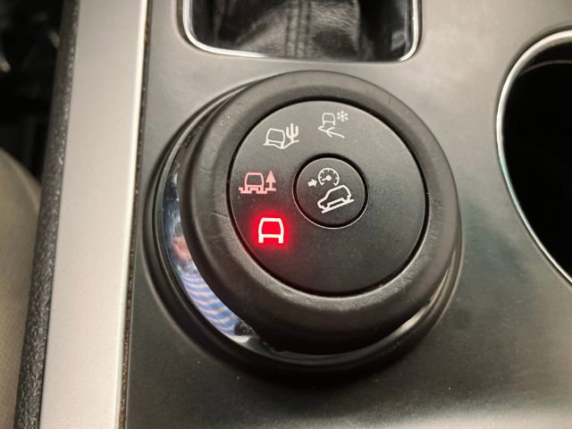 Used 2014 Ford Explorer XLT w/ Equipment Group 201A AWD/4WD image 34