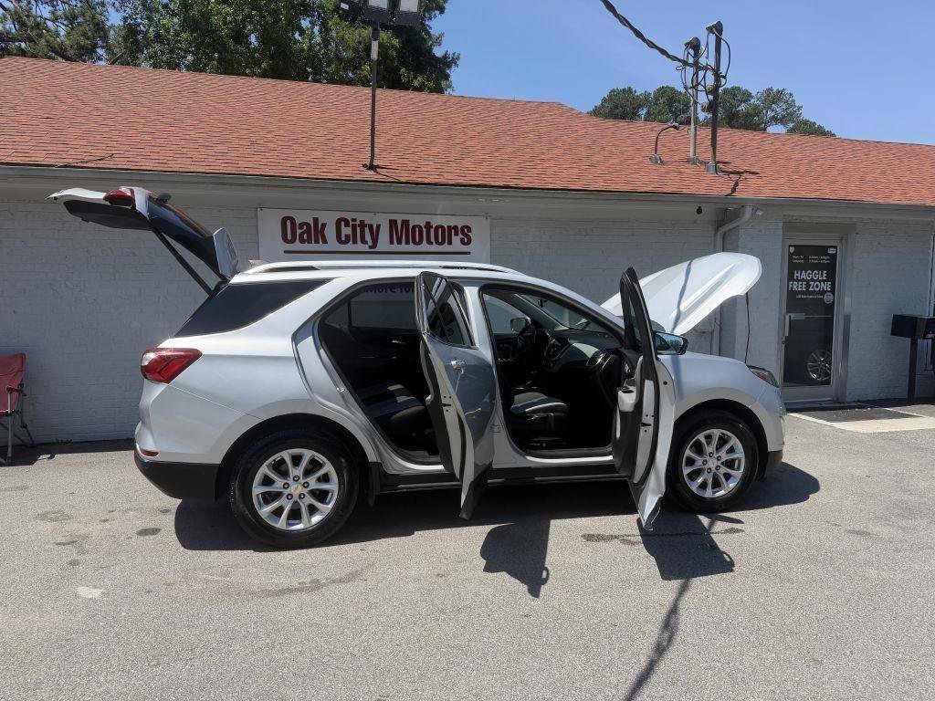 Used 2018 Chevrolet Equinox LT w/ Sun & Infotainment Package AWD/4WD image 6