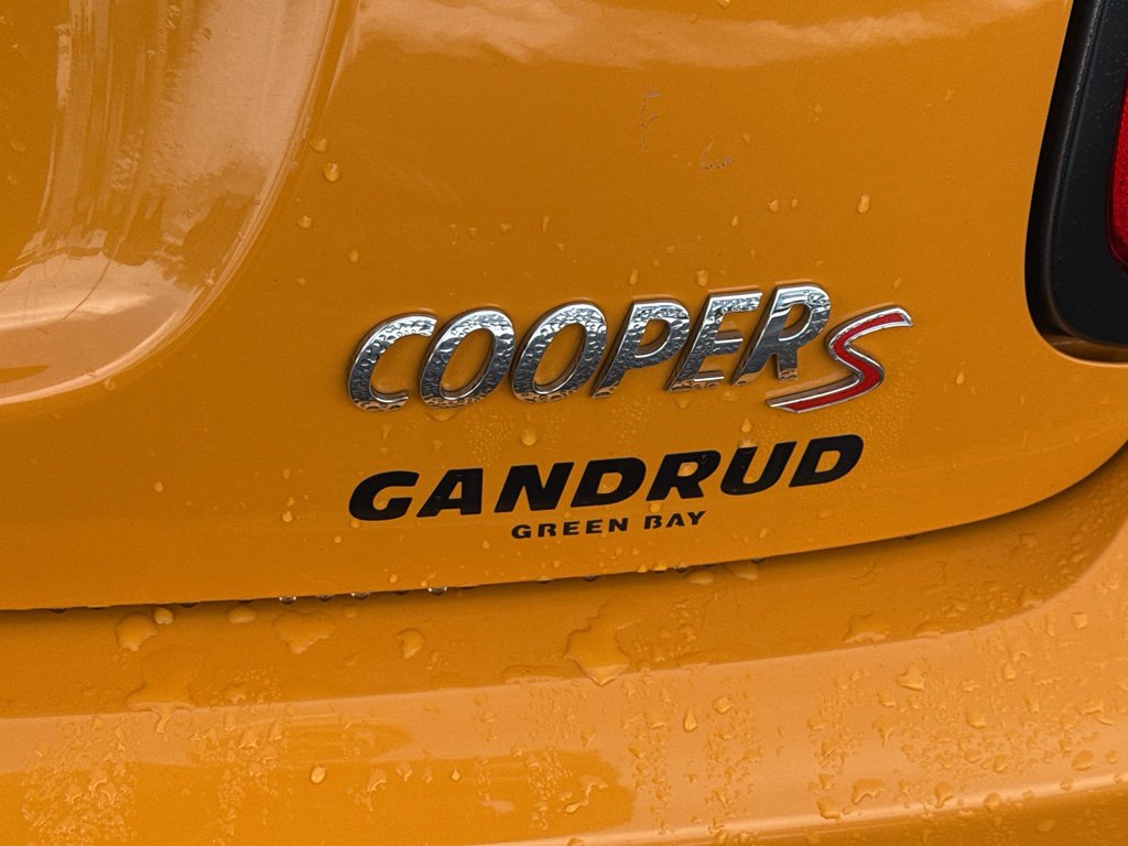 Used 2017 MINI Cooper S image 12