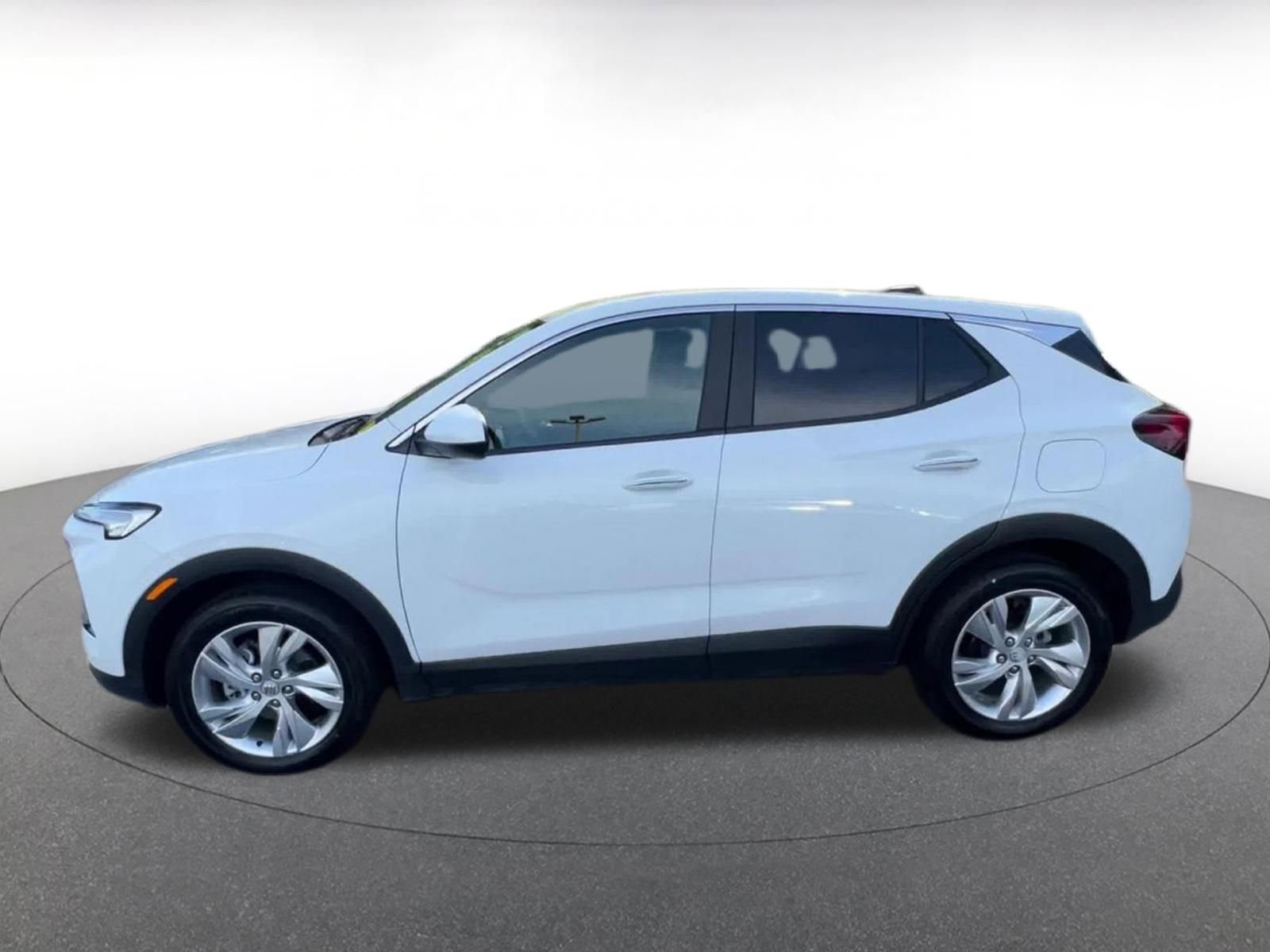 Used 2025 Buick Encore GX Preferred image 9