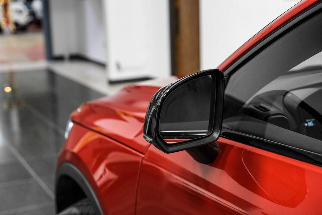 Used 2023 Volvo C40 P8 Recharge Ultimate w/ Protection Package Premier AWD/4WD image 38