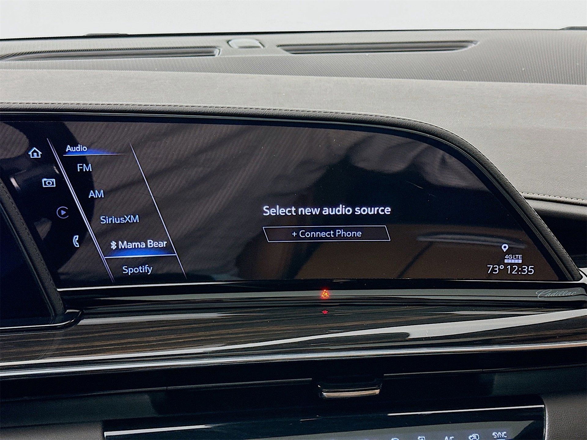 Used 2024 Cadillac Escalade Sport w/ Touring Package image 16