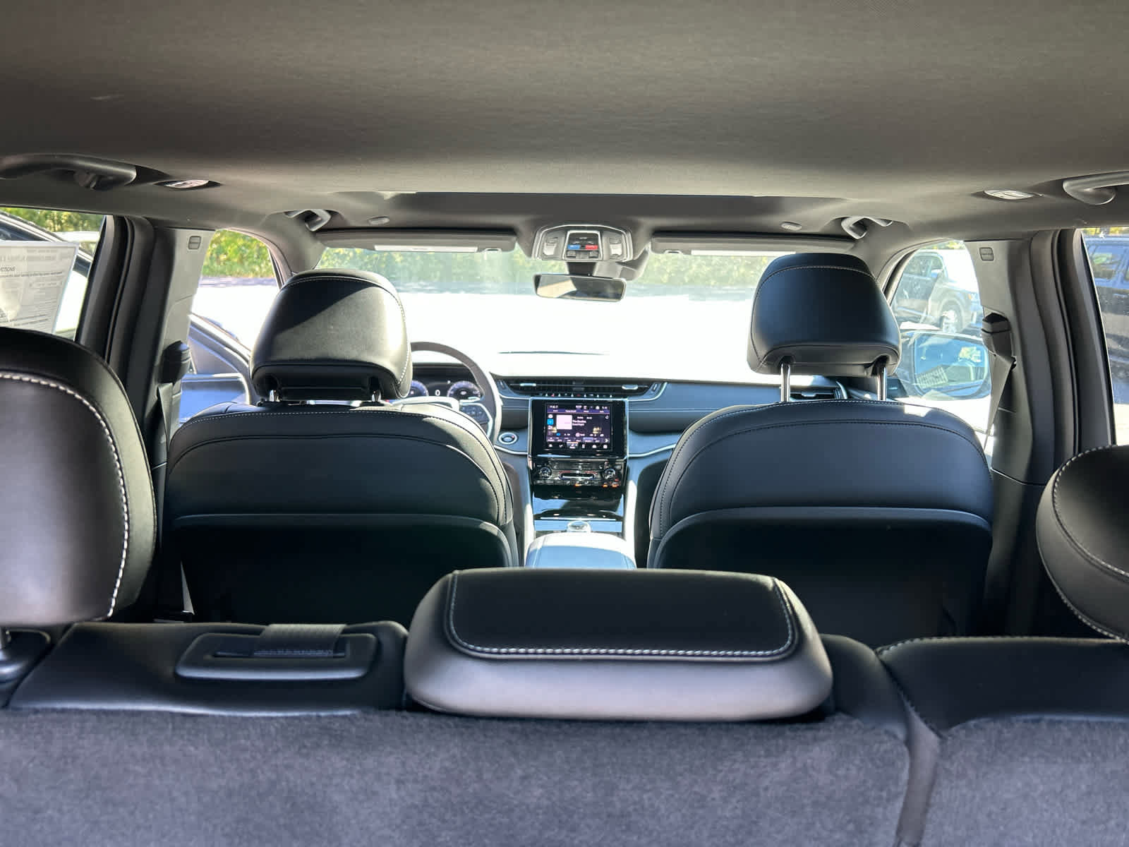 New 2025 Jeep Grand Cherokee Laredo image 35