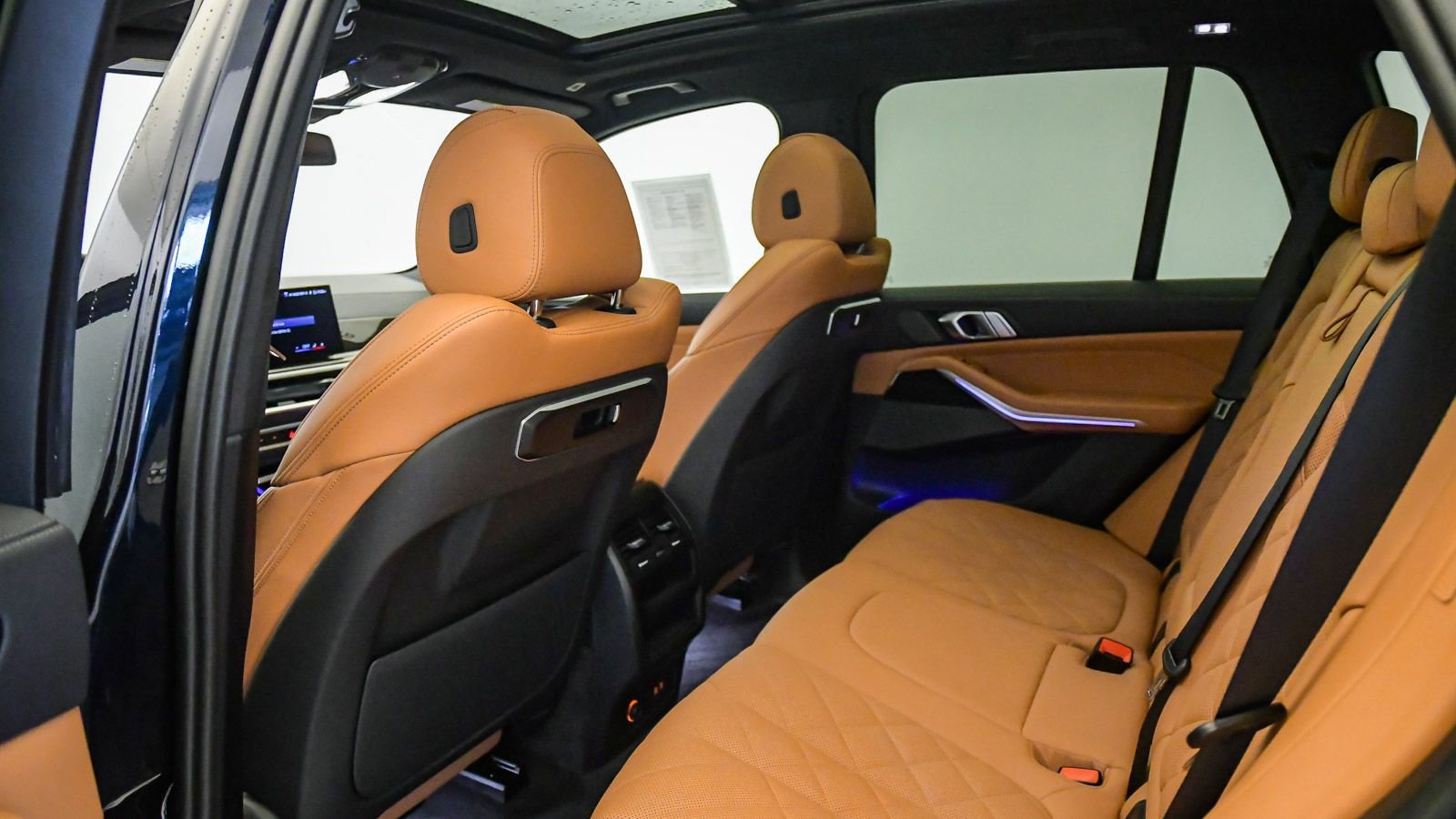 Certified 2025 BMW X5 xDrive40i w/ M Sport Package AWD/4WD image 20