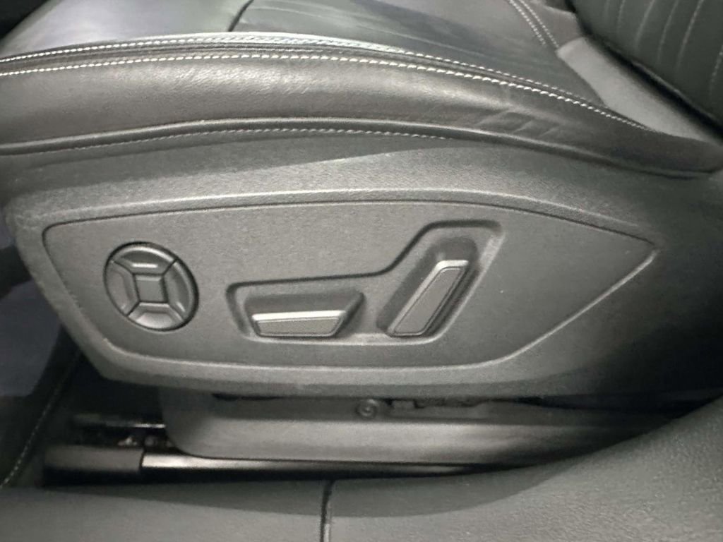 Used 2023 Audi A6 2.0T Premium w/ Convenience Package image 22