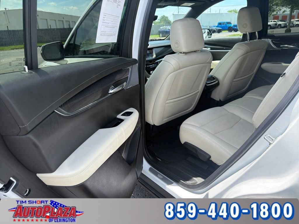 Used 2024 Cadillac XT6 Sport w/ Technology Package AWD/4WD image 21
