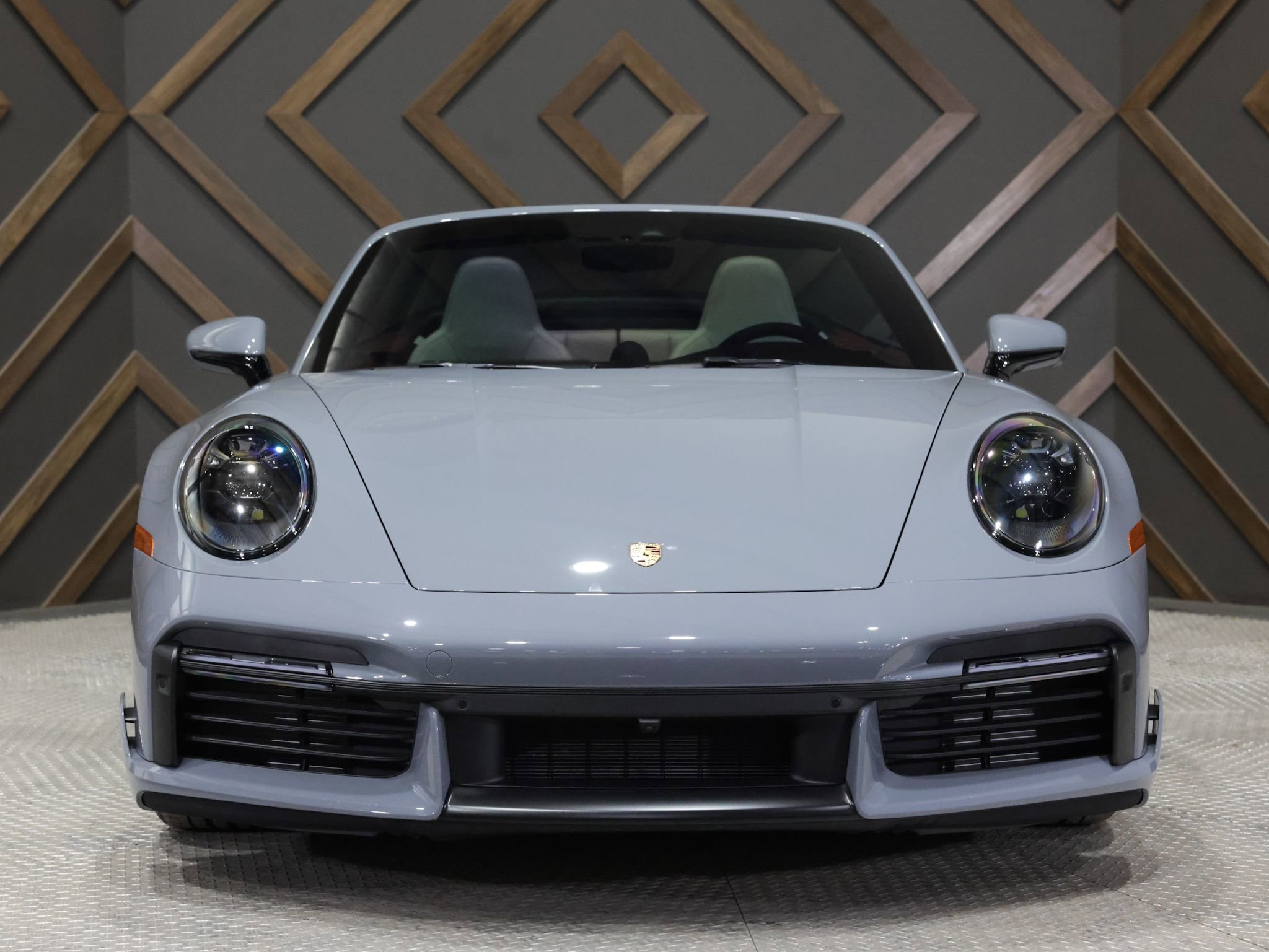 Used 2025 Porsche 911 Turbo S image 29