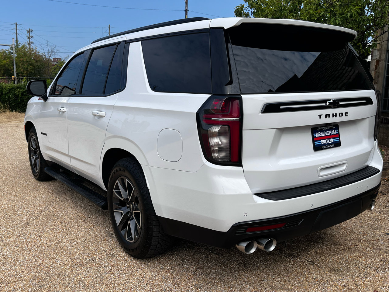Used 2023 Chevrolet Tahoe Z71 w/ Z71 Off-Road Package image 6
