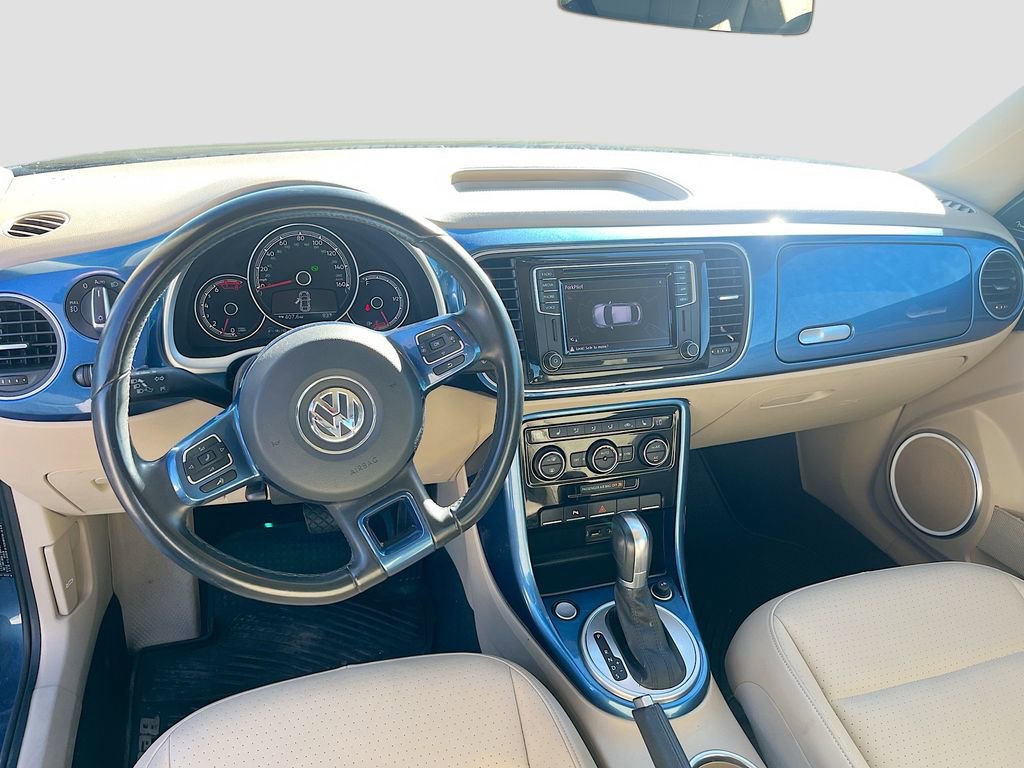 Used 2019 Volkswagen Beetle 2.0T SE w/ SE Premium Package FWD image 23