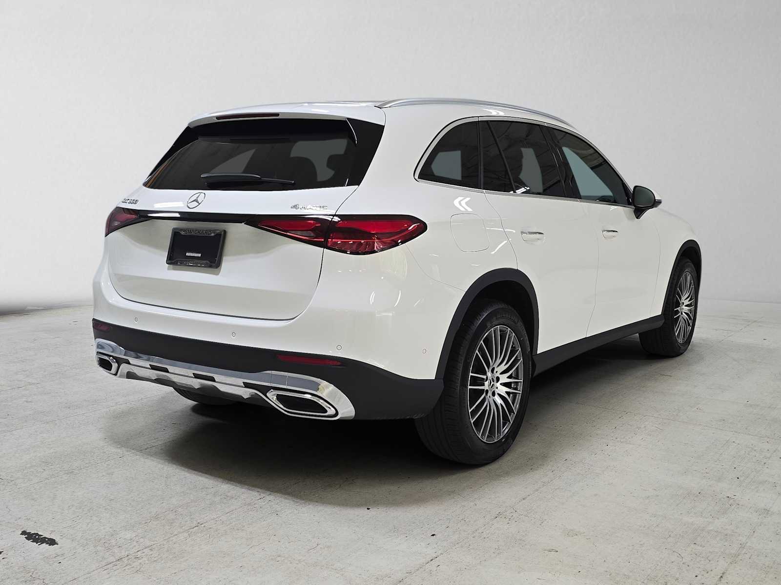 Certified 2026 Mercedes-Benz GLC 300 4MATIC image 3