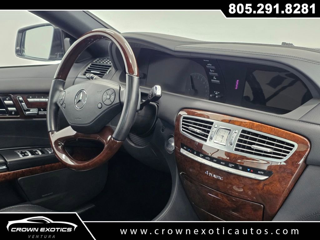 Used 2013 Mercedes-Benz CL 550 4MATIC image 16