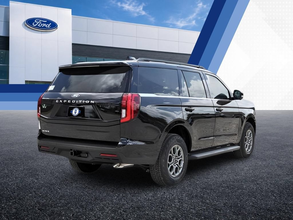 New 2026 Ford Expedition Active RWD image 4