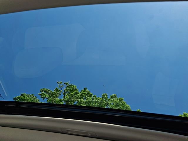 Used 2023 Subaru Outback Limited XT AWD/4WD image 14