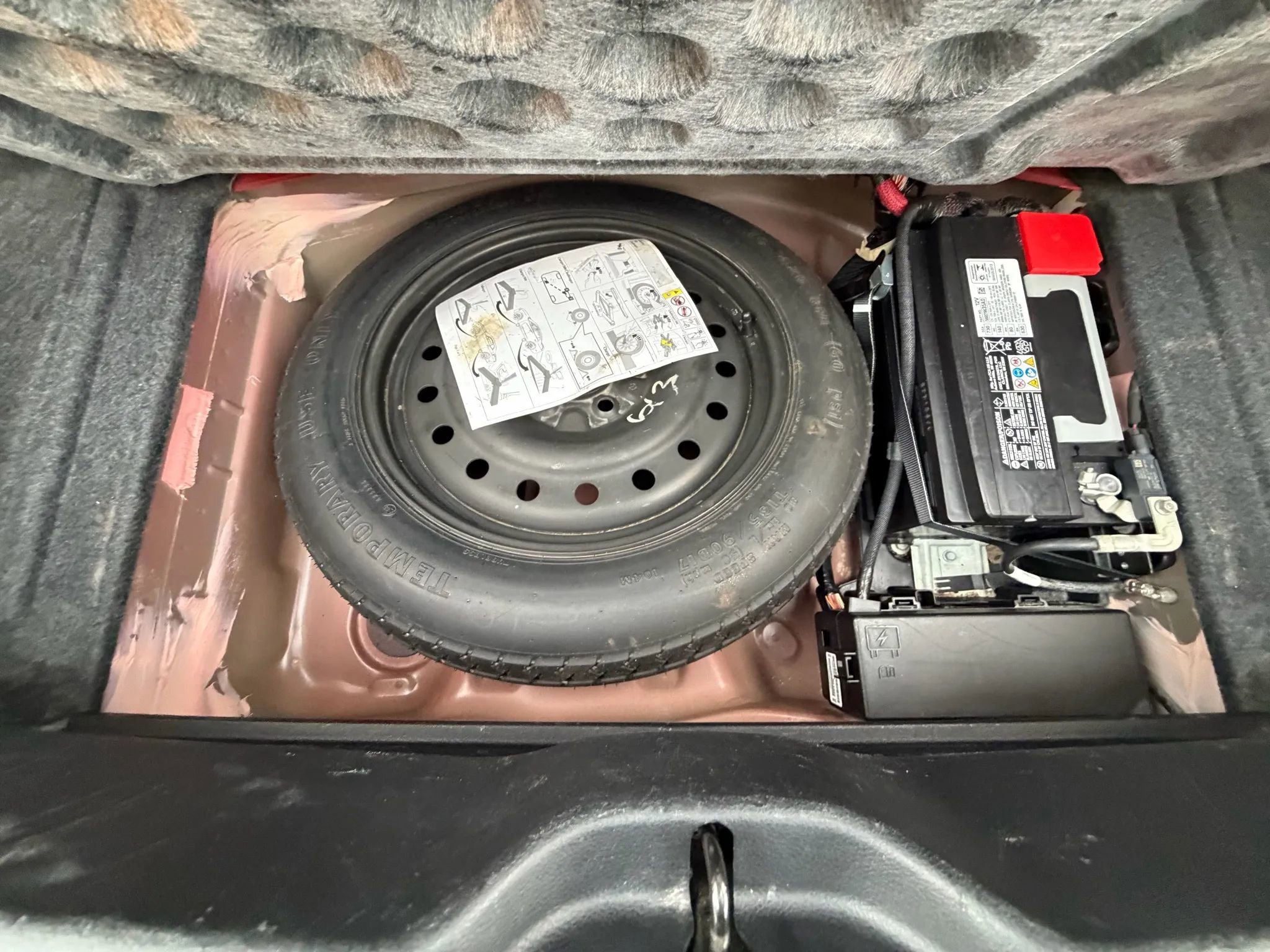 Used 2022 Dodge Charger SXT w/ Leather Interior Group image 43