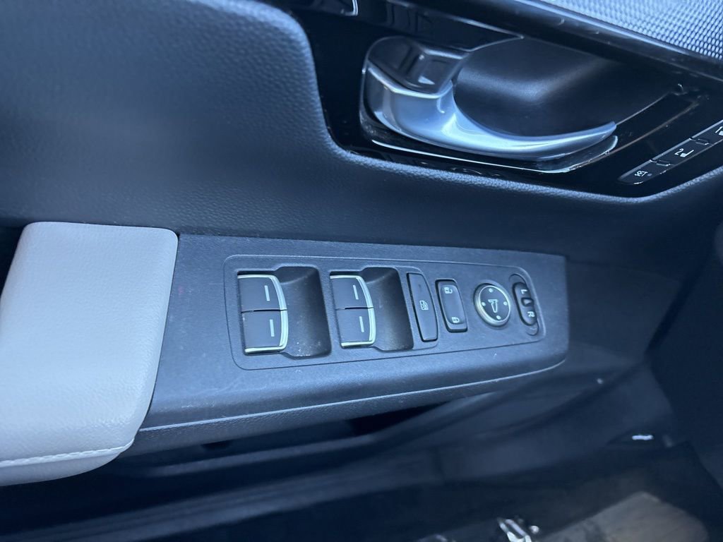 Used 2023 Honda CR-V EX-L image 13