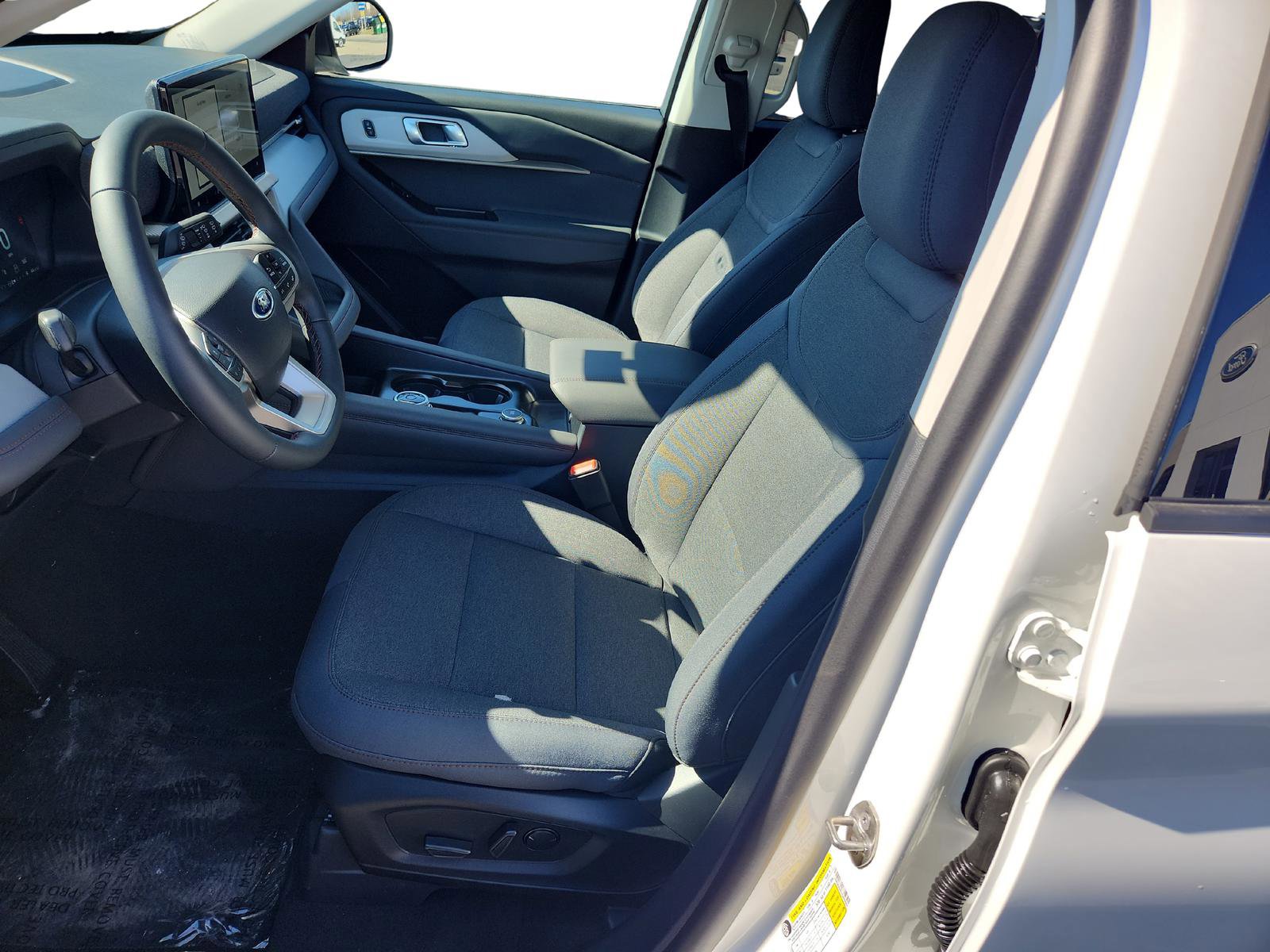 New 2026 Ford Explorer Active image 12