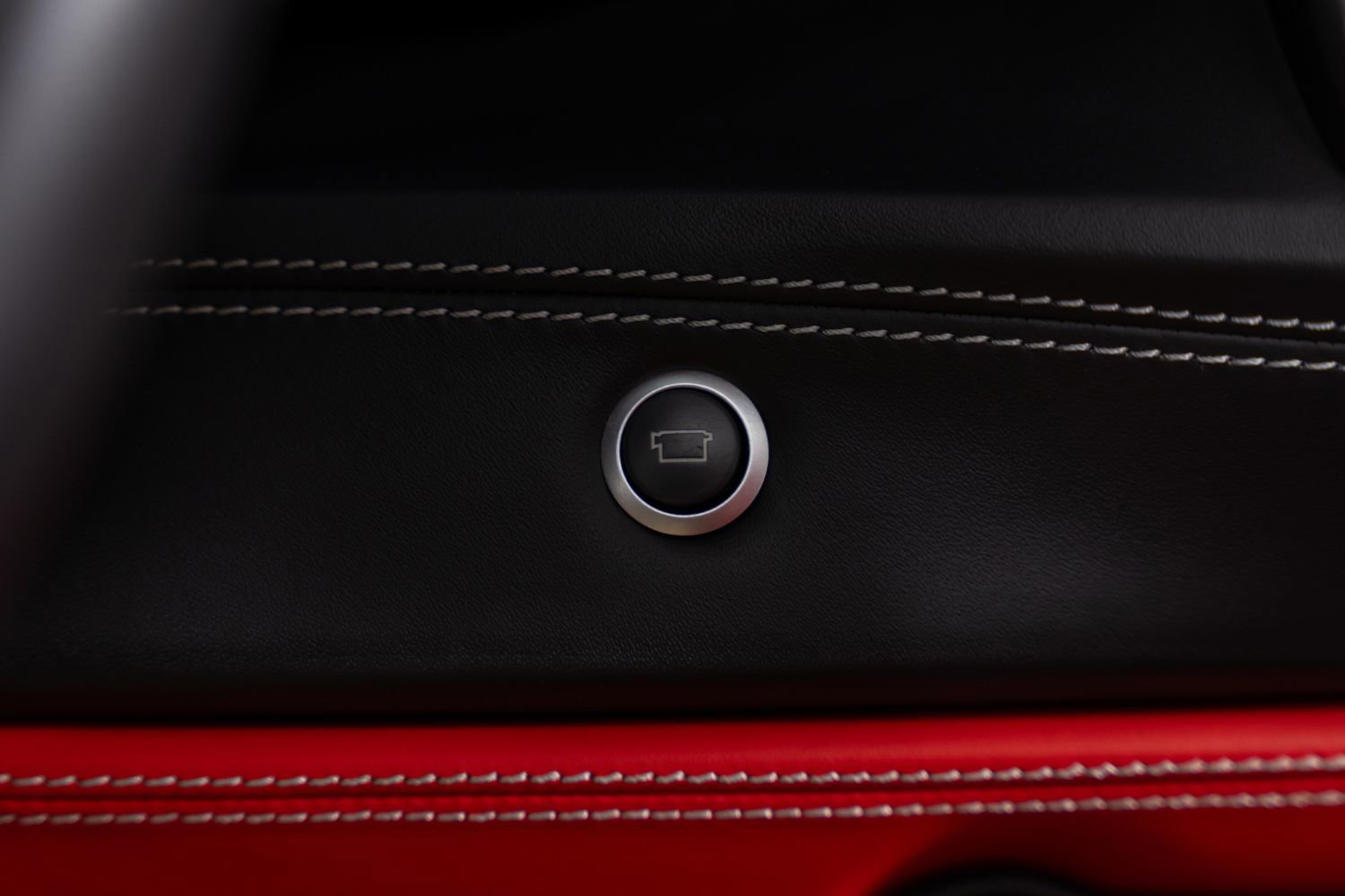 Used 2019 Ferrari 488 Spider image 55