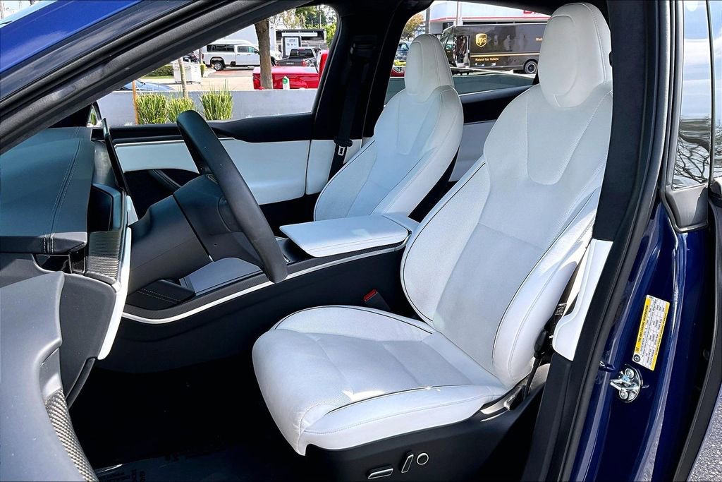 Used 2022 Tesla Model X Plaid AWD/4WD image 10