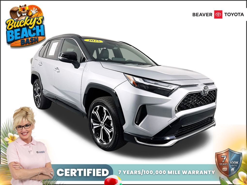 Used 2025 Toyota RAV4 XSE AWD/4WD image 1