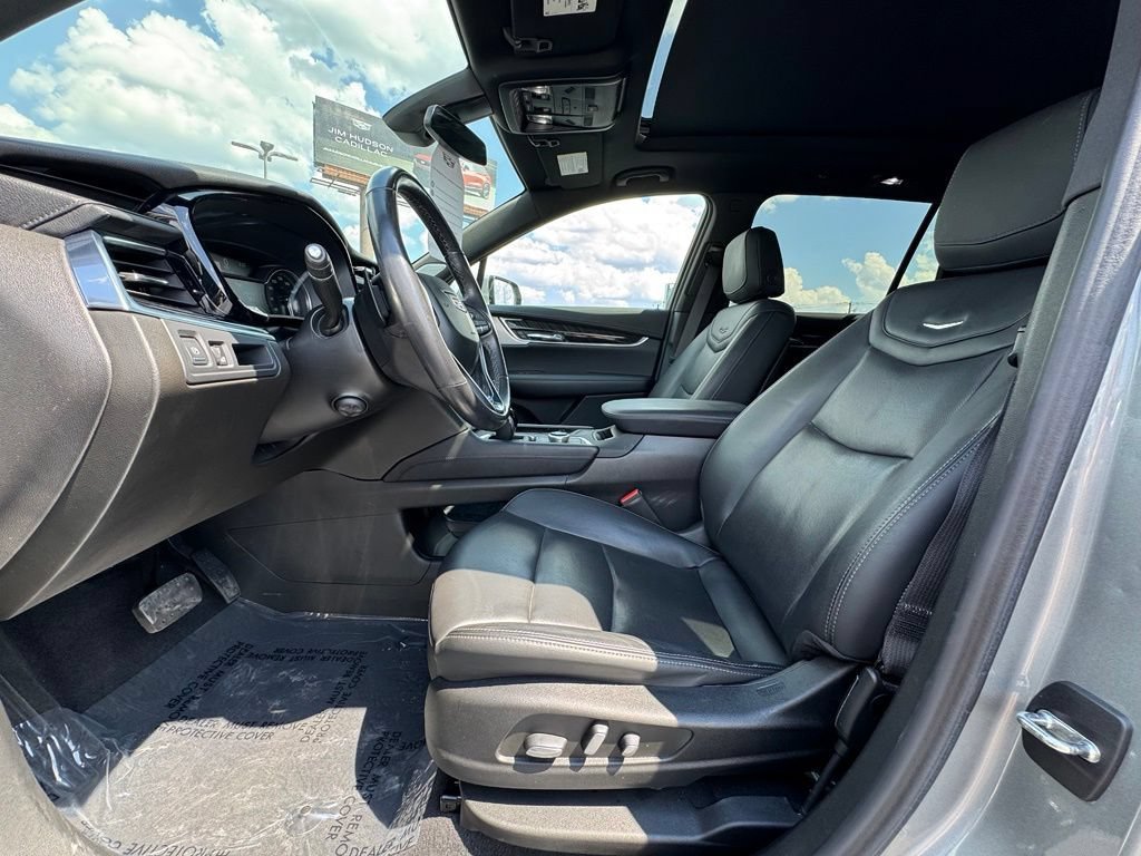 Certified 2023 Cadillac XT6 Premium Luxury FWD image 22