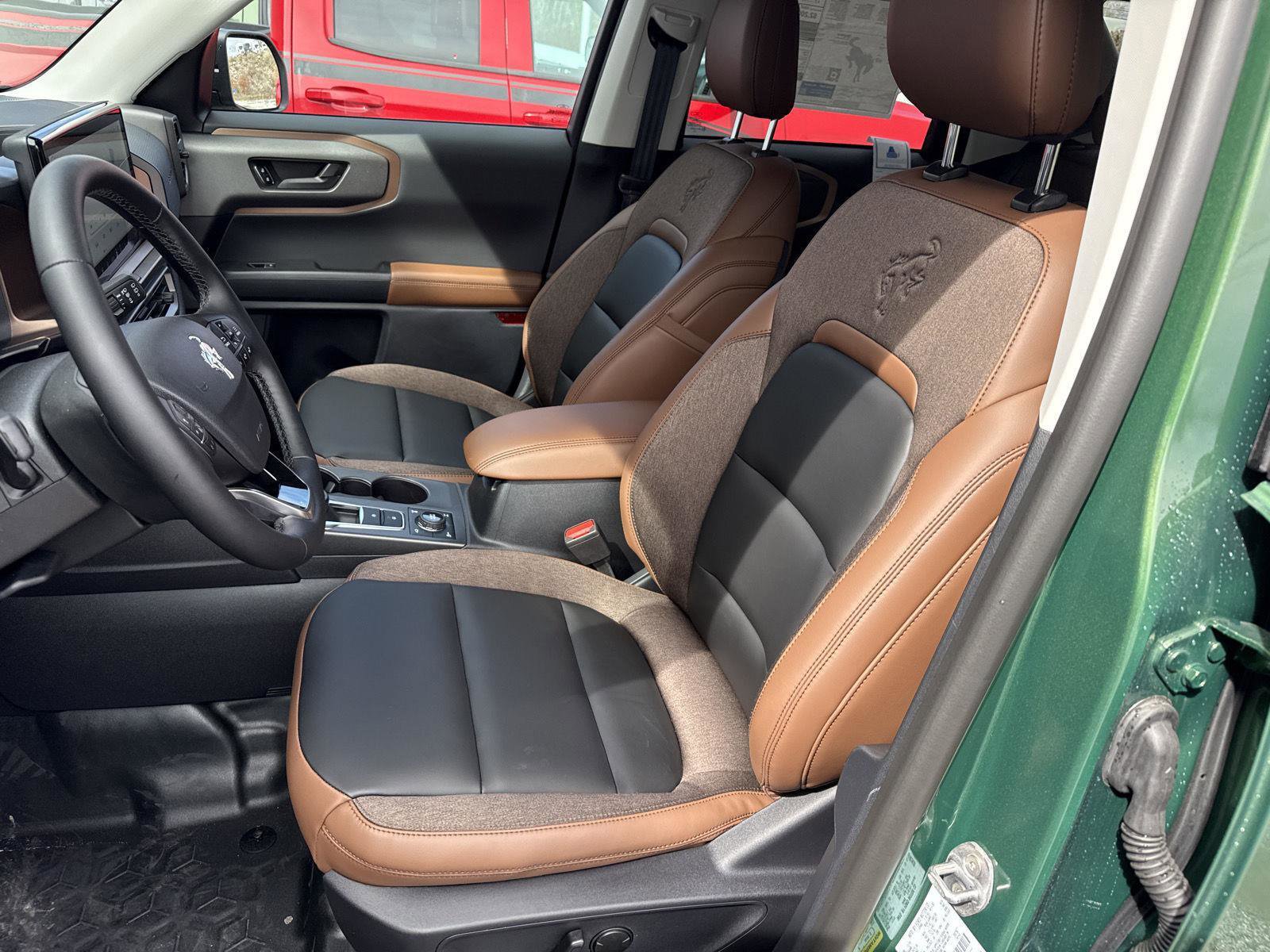 New 2025 Ford Bronco Sport Outer Banks w/ Sasquatch Outer Banks Package AWD/4WD image 13