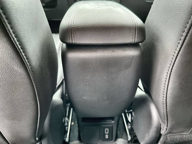 Used 2024 Buick Encore GX Sport Touring AWD/4WD image 21