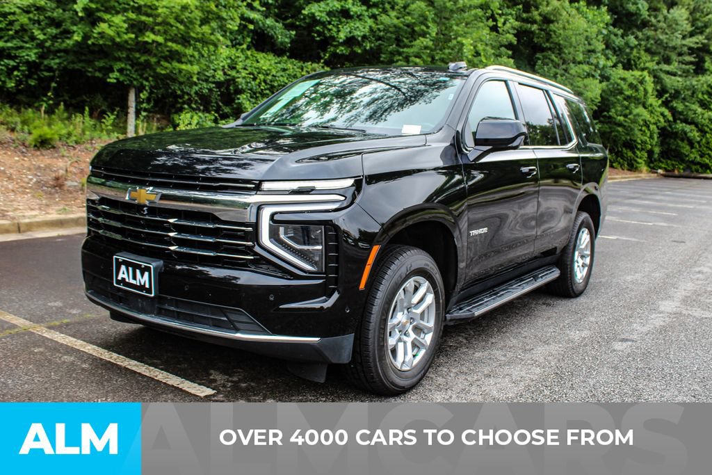Used 2025 Chevrolet Tahoe LT AWD/4WD image 2