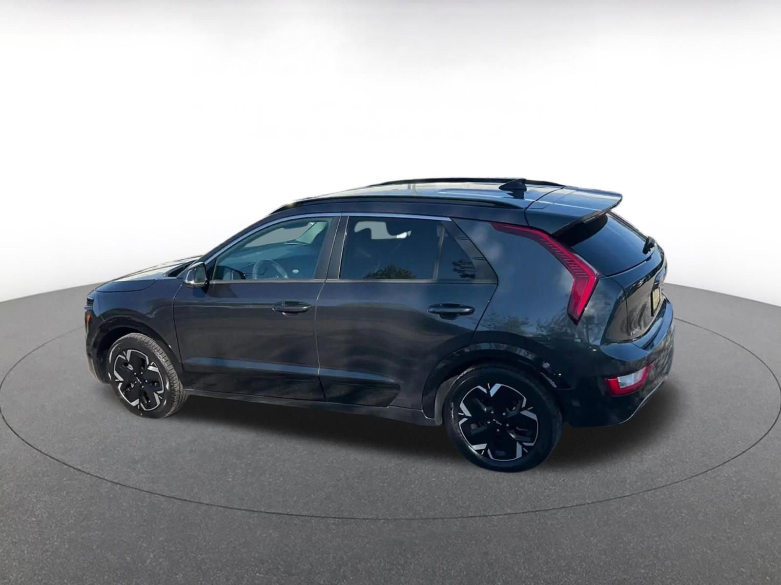 Used 2023 Kia Niro Wind FWD image 10