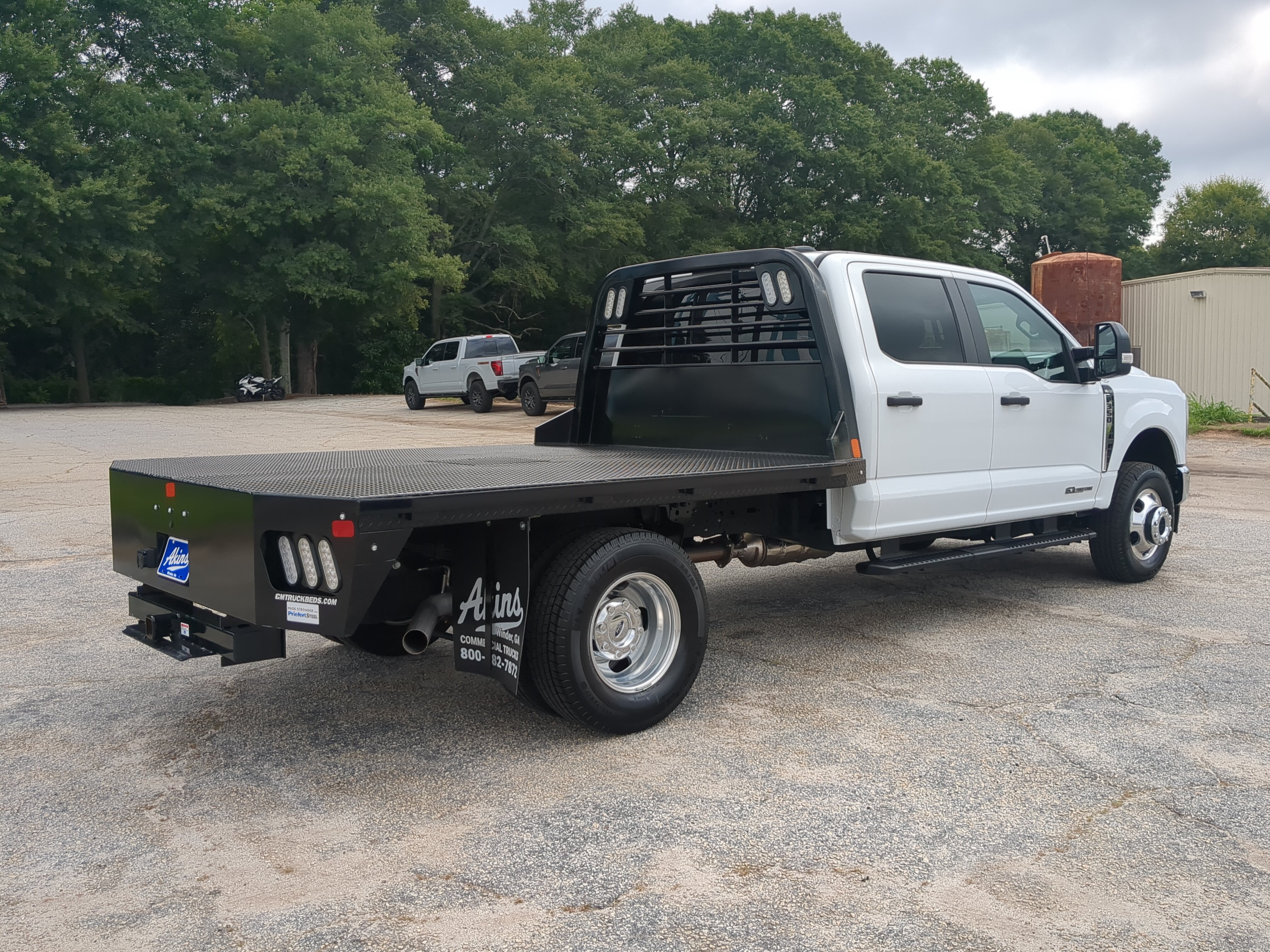 Certified 2025 Ford F350 XL w/ XL Chrome Package AWD/4WD image 3