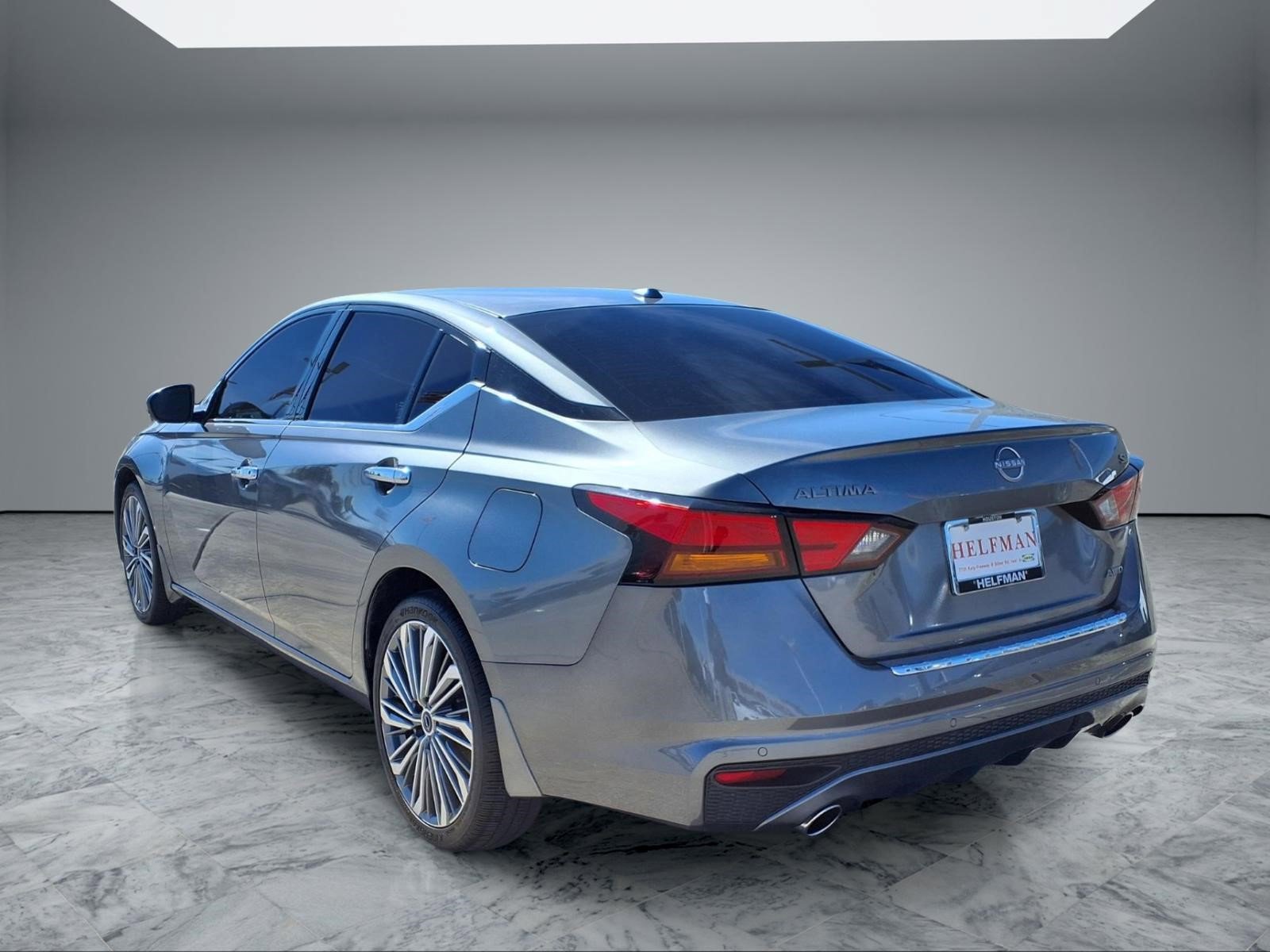 Used 2023 Nissan Altima 2.5 SL image 5