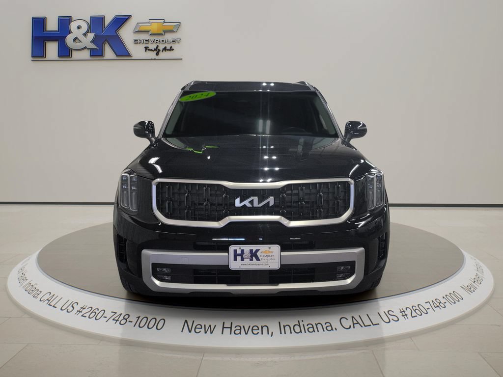 Used 2024 Kia Telluride EX X-Line AWD/4WD image 2