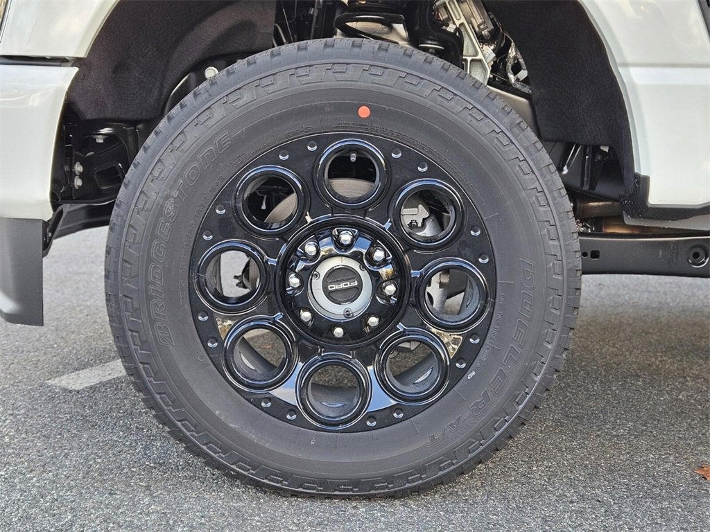 New 2025 Ford F350 Lariat w/ Lariat Ultimate Package image 31