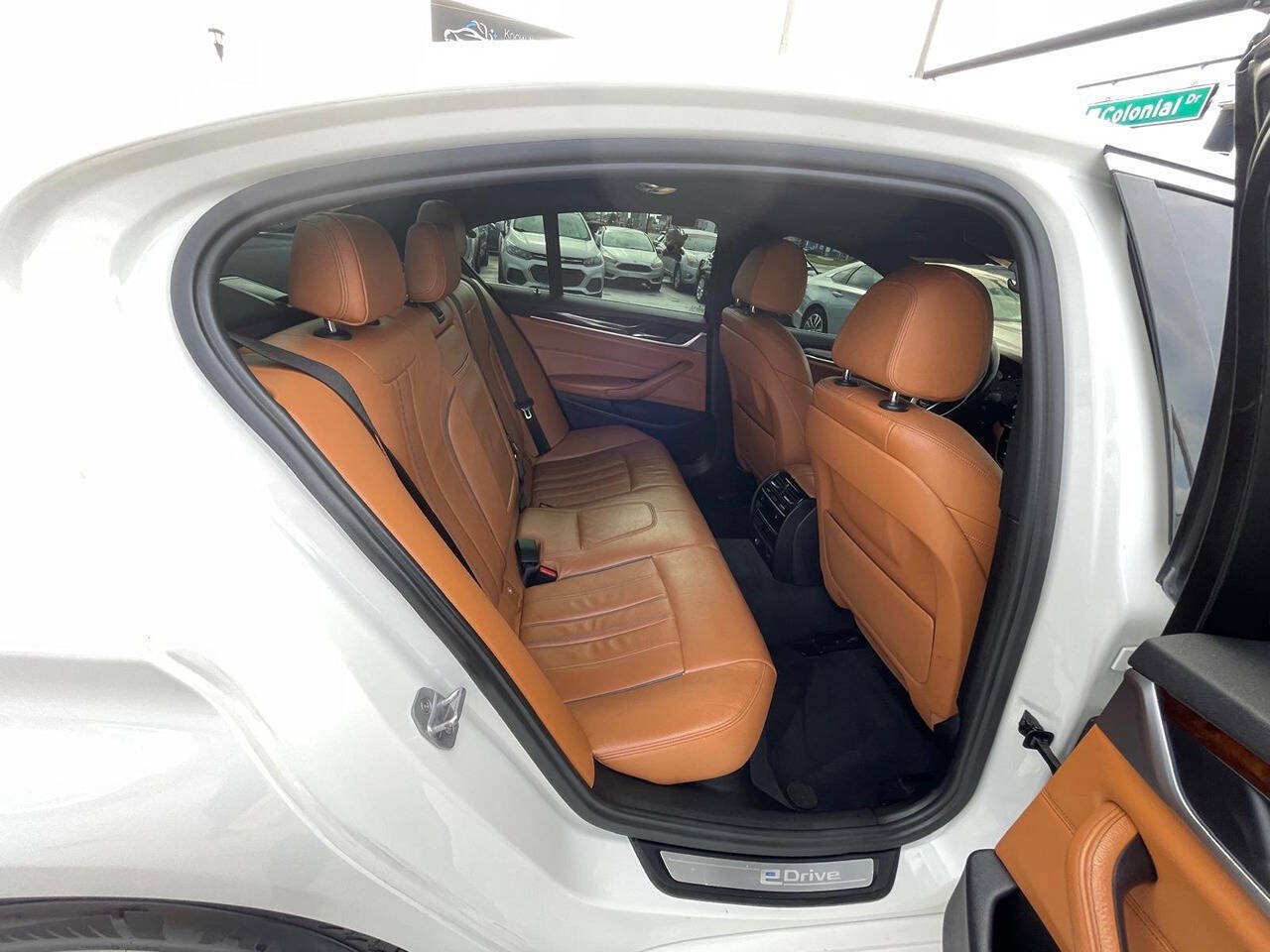 Used 2018 BMW 530e xDrive AWD/4WD image 14