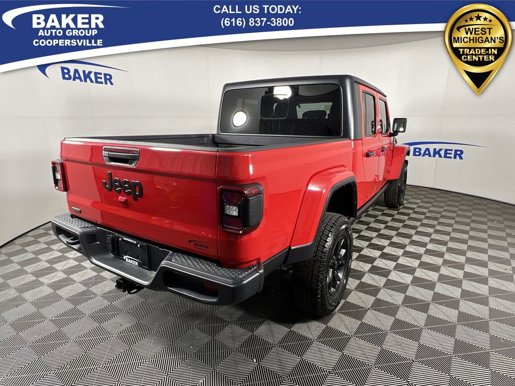 Used 2021 Jeep Gladiator Willys image 9