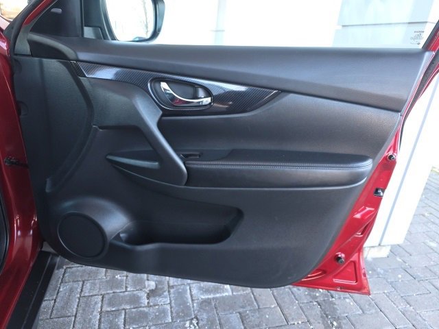 Used 2020 Nissan Rogue SL w/ Premium Package image 8