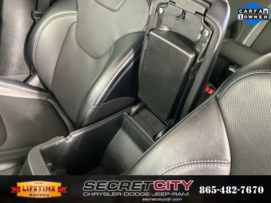 Used 2022 Jeep Cherokee Latitude Lux w/ Sun & Sound Group image 26