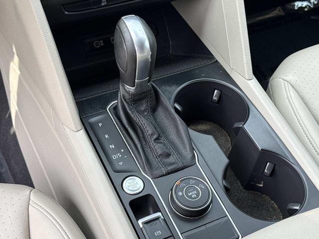 Used 2018 Volkswagen Atlas SE AWD/4WD image 22