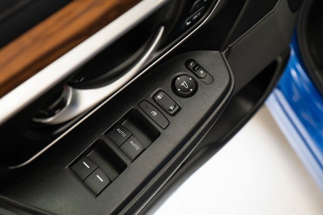 Certified 2022 Honda CR-V Touring image 14