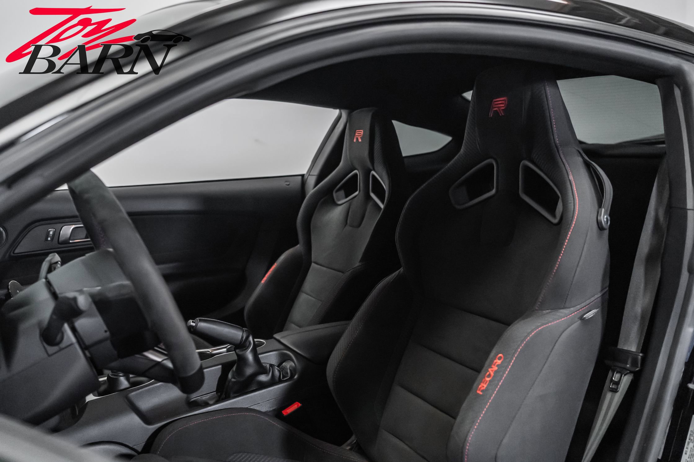 Used 2018 Ford Mustang Shelby GT350R w/ GT350R Equipment Group 920A image 23